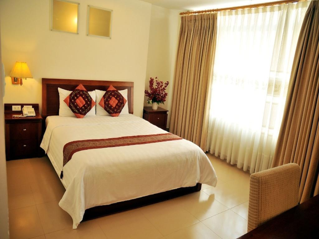 Lac Vien Hotel Ho Chi Minh-stad Buitenkant foto