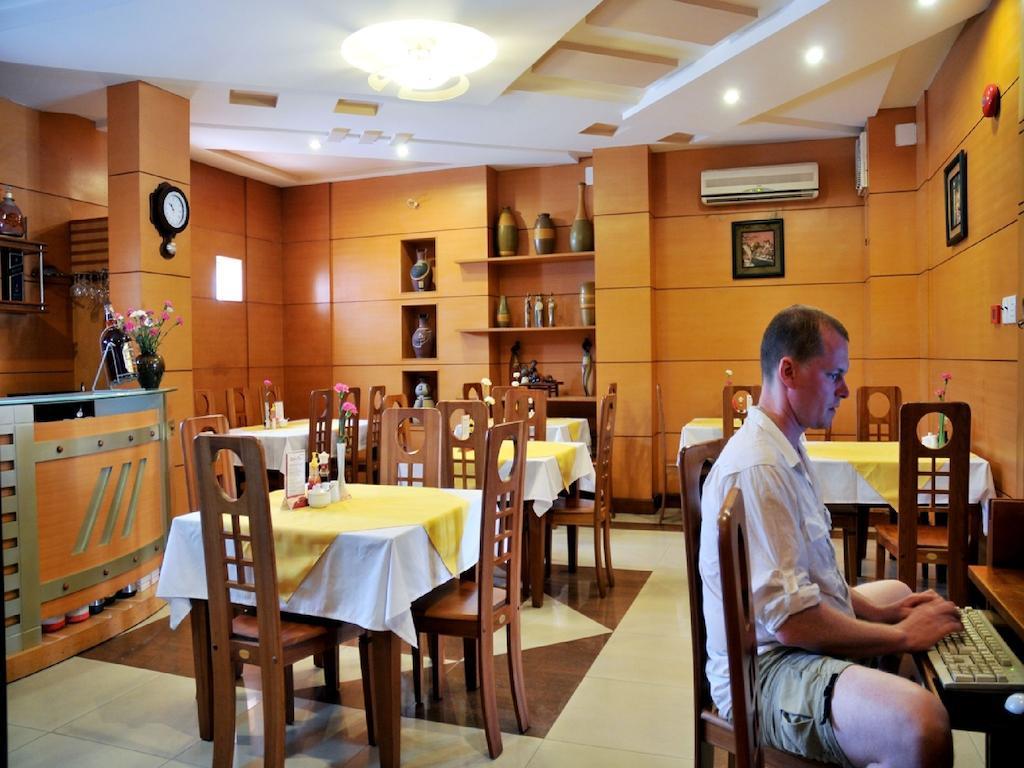 Lac Vien Hotel Ho Chi Minh-stad Buitenkant foto